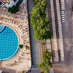 Hotel Solana By Yelken 4*