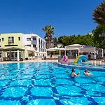 Solana By Yelken Hotel 4*